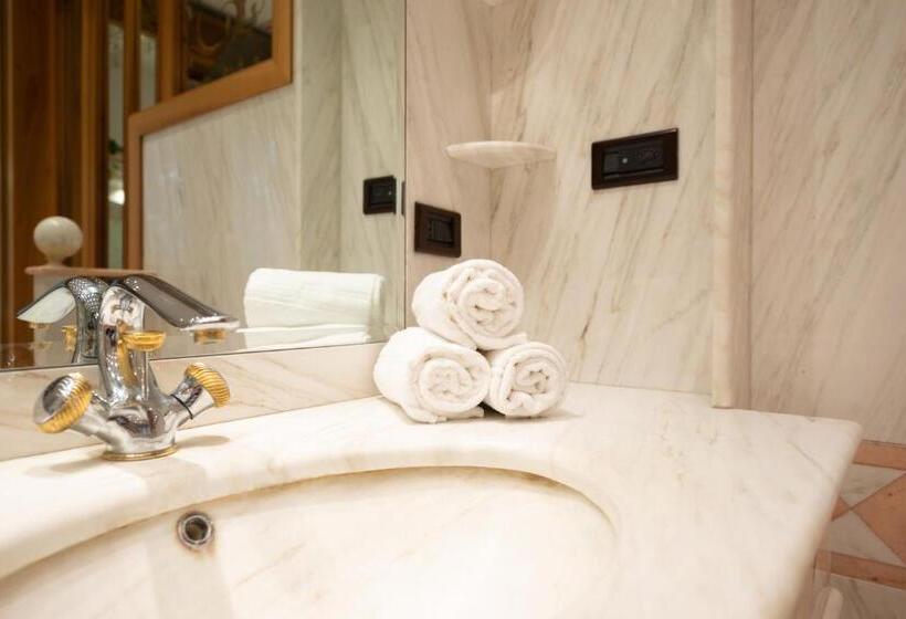 스위트, B&b Family First