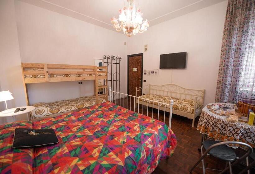 Семейный Номер, B&b Family First