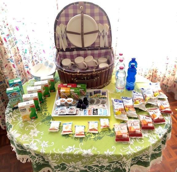 패밀리 룸, B&b Family First