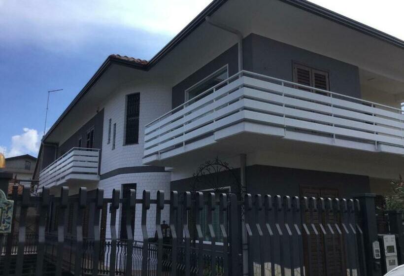 Номер Стандарт с Балконом, Maison Marianna B&b Etna