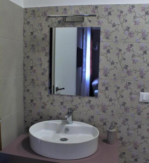 חדר קומפורט לשלושה, Maison Marianna B&b   Etna