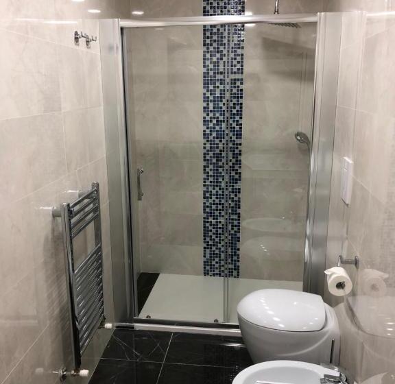 اتاق استاندارد سه نفره, Palazzo Majorana