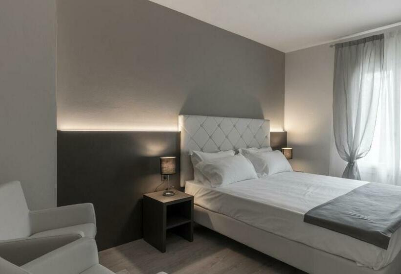 غرفة قياسية مطلّة علي الحديقة, Villa Petra