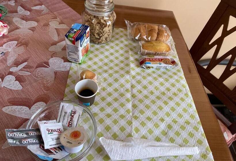 اتاق خانوادگی, La Casa Di Ercole B&b