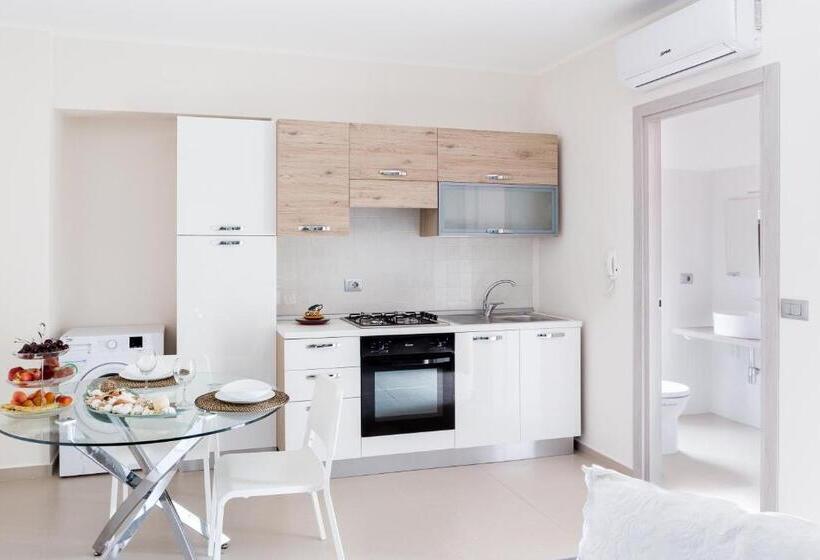 استودیوی استاندارد, Scuto Home