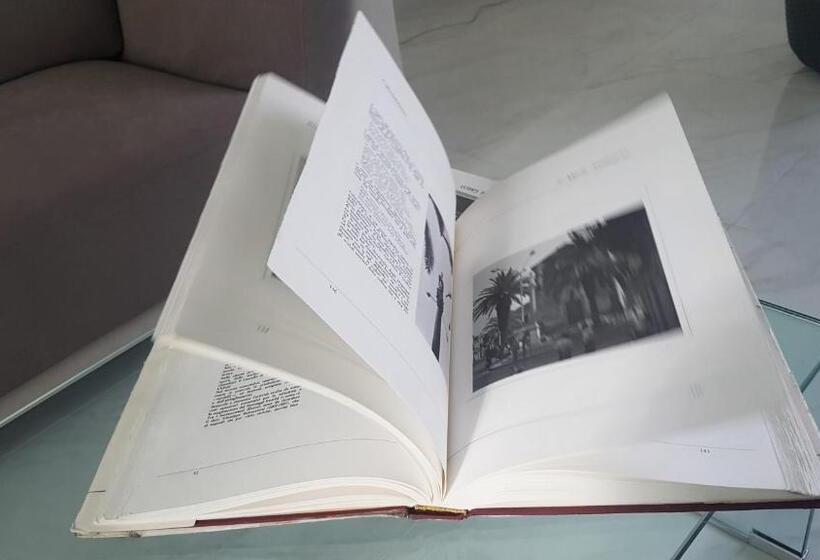 جناح, Scuto Home