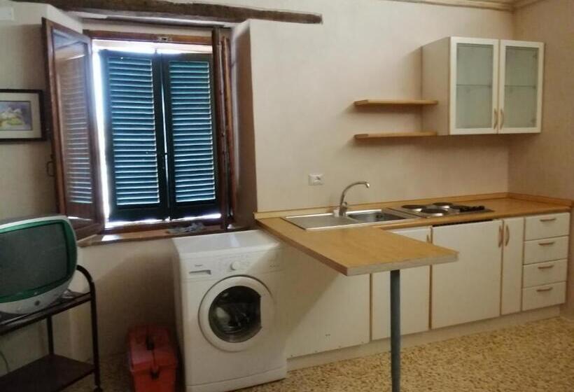 Студия Стандарт, Il Vicoletto Di Bibi   B&b