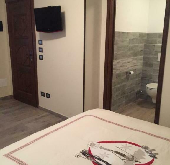 غرفة قياسية, La Boule De Neige