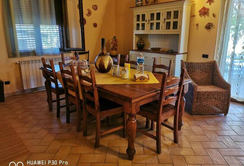 חדר דלוקס לשלושה, Bed And Breakfast Anna