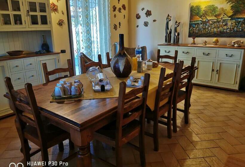 חדר דלוקס לשלושה, Bed And Breakfast Anna