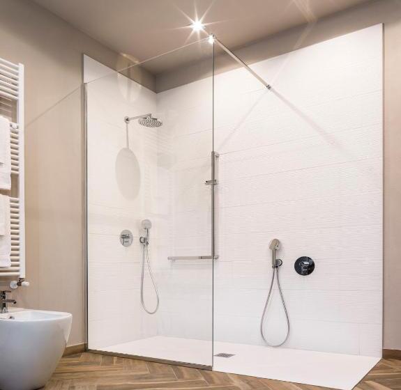 غرفة سوبيريور إطلالة على البحيرة, Bed & Breakfast La Home And Apartments