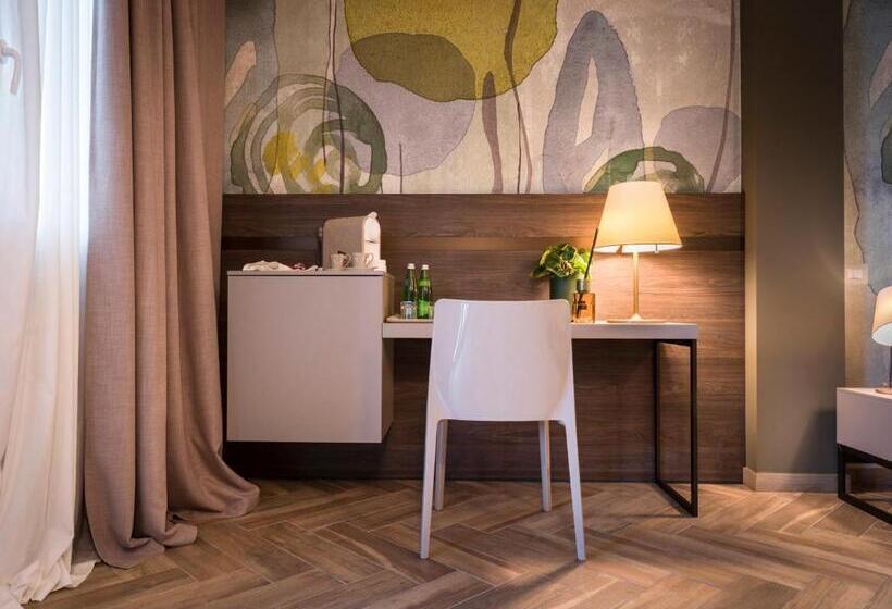 غرفة سوبيريور إطلالة على البحيرة, Bed & Breakfast La Home And Apartments