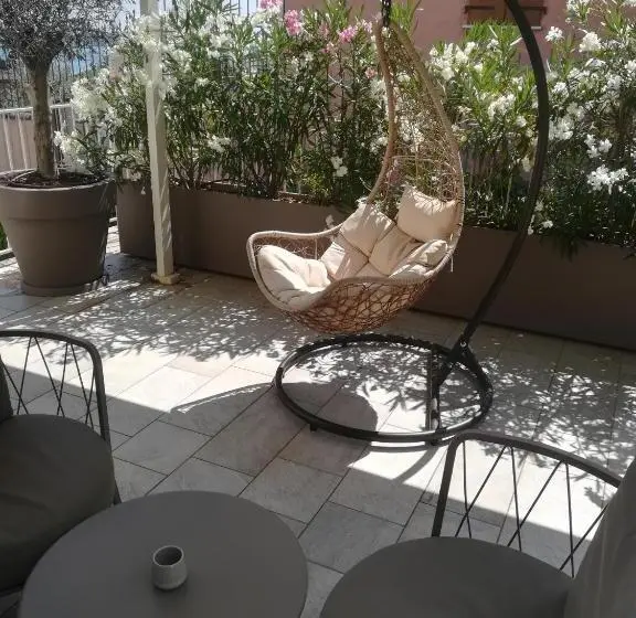 スーペリアトリプルルーム, Bed & Breakfast La Home And Apartments