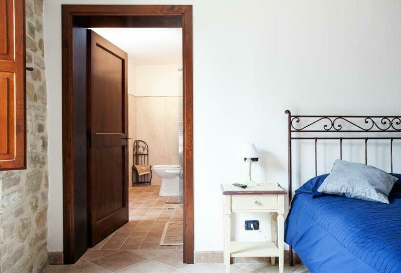 اتاق راحتی سه تخته, Agriturismo La Palazzetta Di Assisi