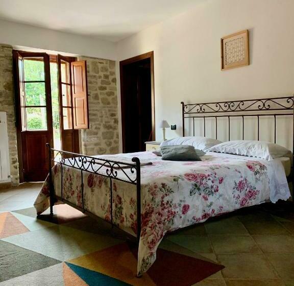 اتاق راحتی سه تخته, Agriturismo La Palazzetta Di Assisi