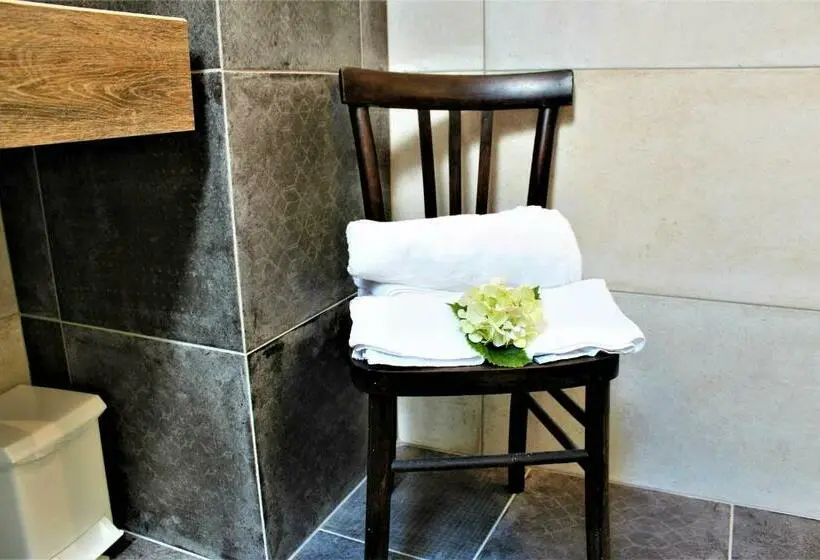 スタンダードルーム, B&b Arco Di Vino