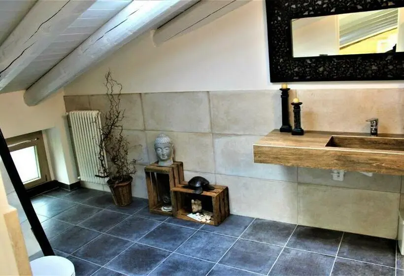 スタンダードルーム, B&b Arco Di Vino