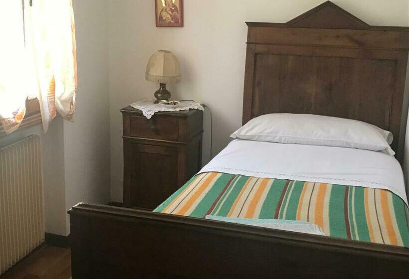 غرفة قياسية فردية حمام مشترك, B&b Relax