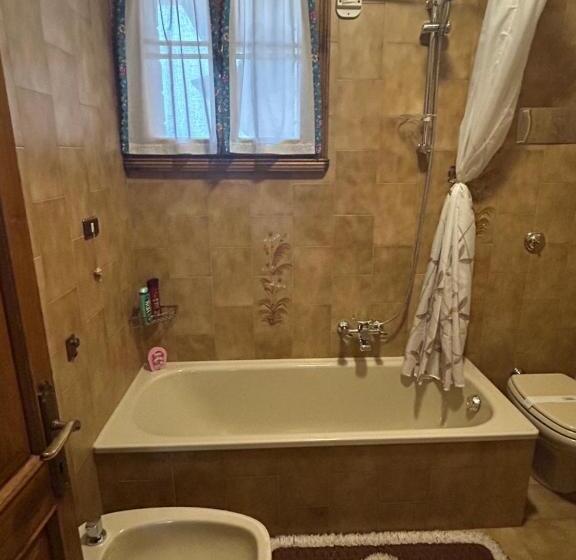 带共用浴室的标准房间, B&b Relax