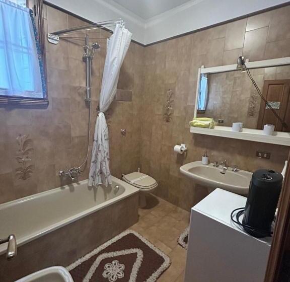 غرفة قياسية حمام مشترك, B&b Relax