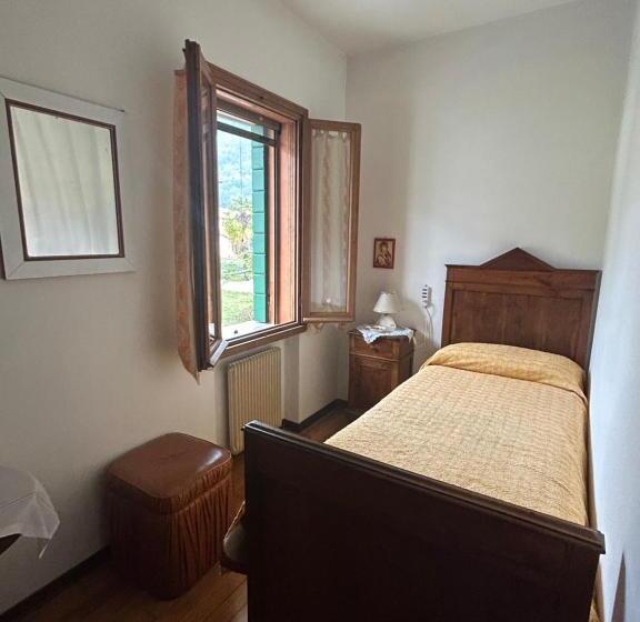 غرفة قياسية فردية حمام مشترك, B&b Relax