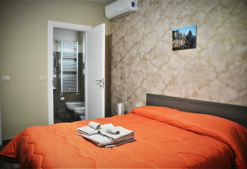 غرفة قياسية مطلة على الجبل, Spazio Natura