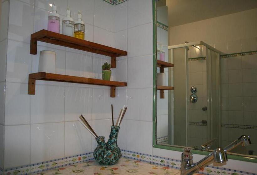 اتاق استاندارد, Sentimento Del Tempo B&b