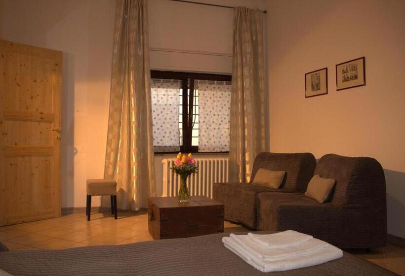 اتاق استاندارد چهار تخته, Sentimento Del Tempo B&b