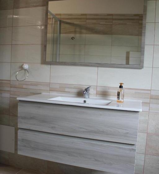 デラックストリプルルーム, B&b Nonna Maria