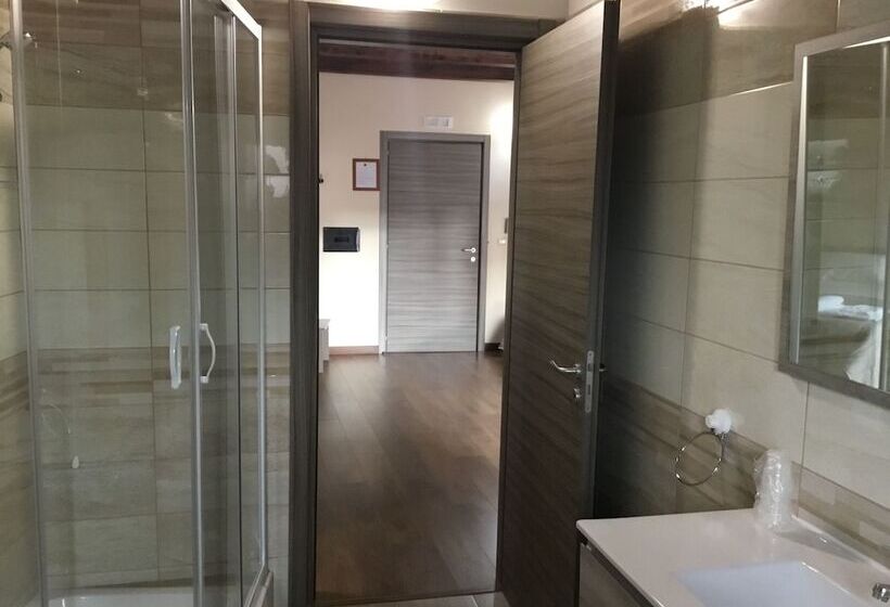 デラックストリプルルーム, B&b Nonna Maria