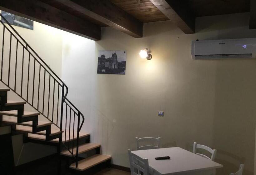 デラックストリプルルーム, B&b Nonna Maria