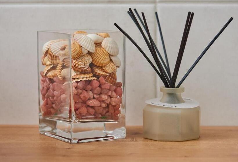 اتاق استاندارد, Il Chiattillo