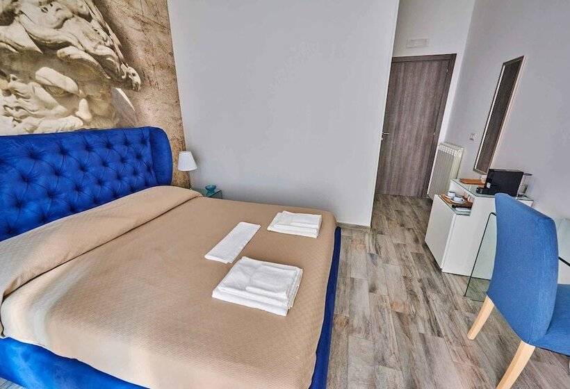 اتاق استاندارد, Il Chiattillo