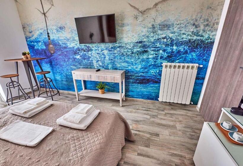 Standard room with outdoor bath, Il Chiattillo