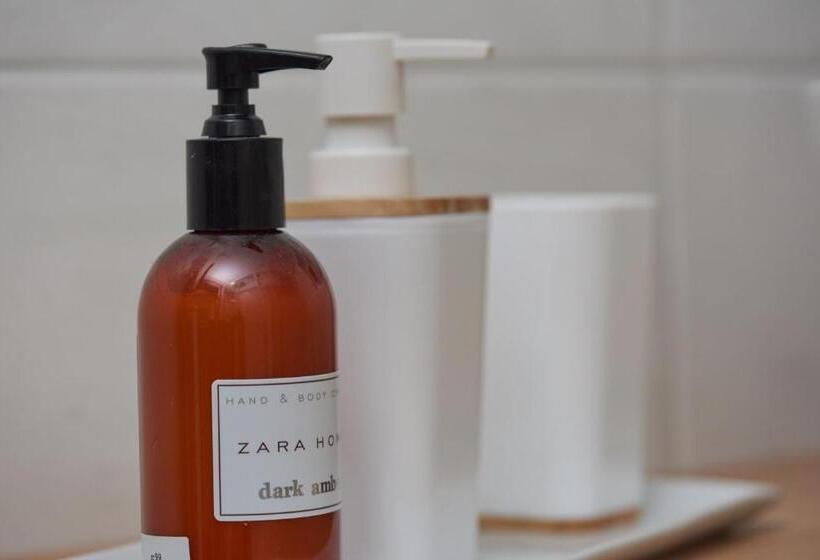 Standard room with outdoor bath, Il Chiattillo