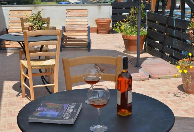 带大床的标准间, Gea Etna Apartment&rooms