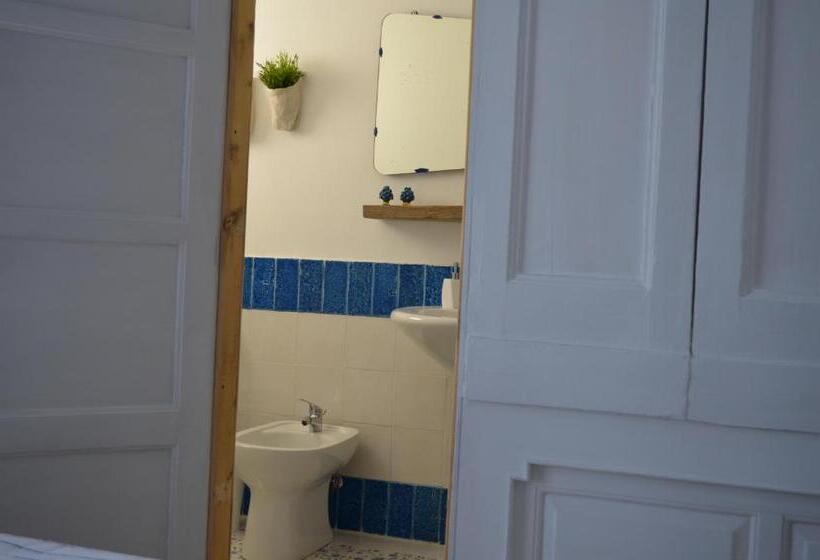 标准工作室带阳台, Gea Etna Apartment&rooms