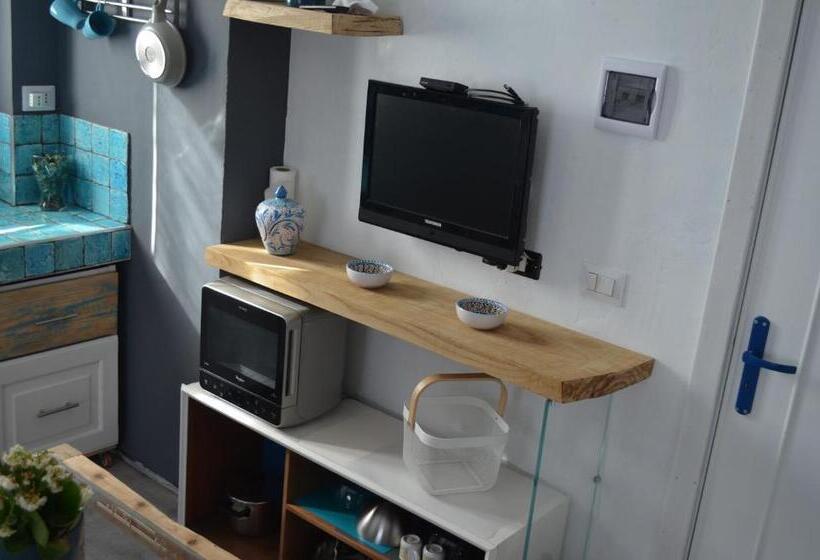 标准工作室带阳台, Gea Etna Apartment&rooms