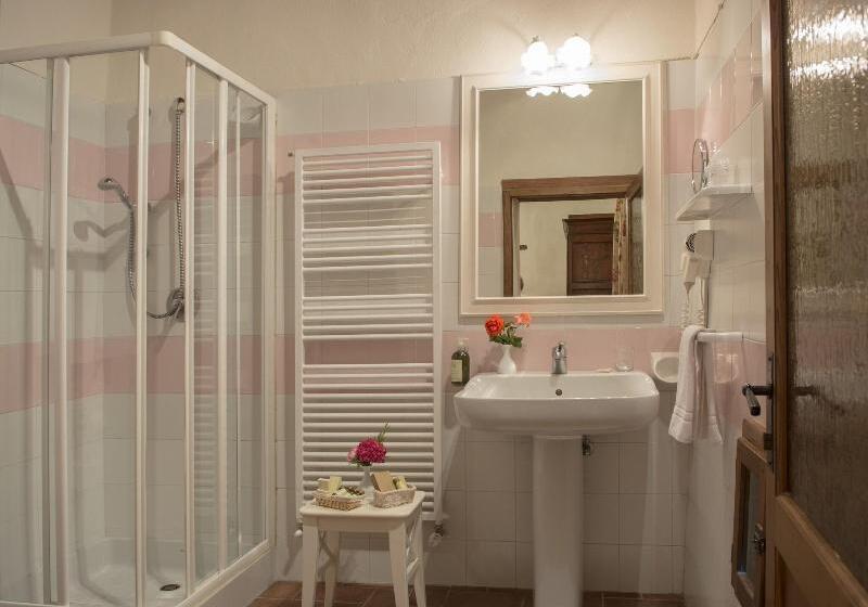 기본룸, Belvedere Di San Leonino