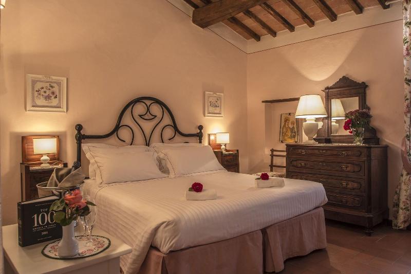 수피리어 룸, Belvedere Di San Leonino