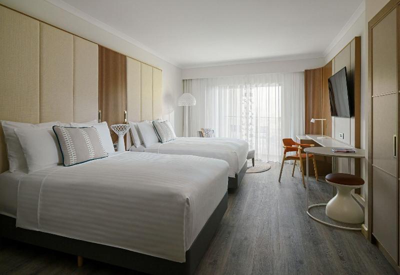 اتاق استاندارد سه نفره, California