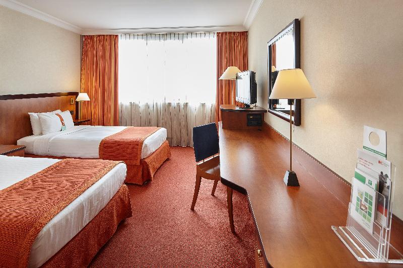 Номер Стандарт, Doubletree By Hilton Paris Bougival
