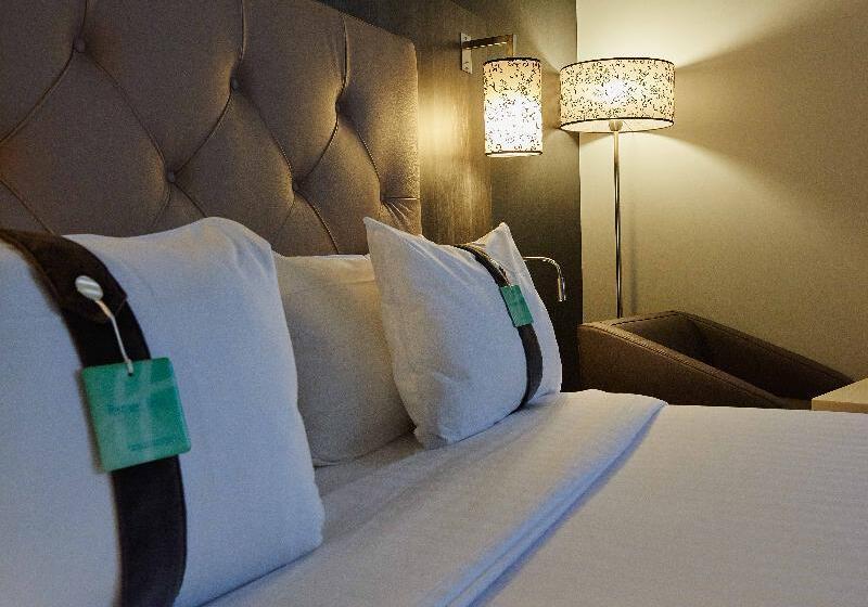 Стандартный Номер Кровать Кинг, Doubletree By Hilton Paris Bougival