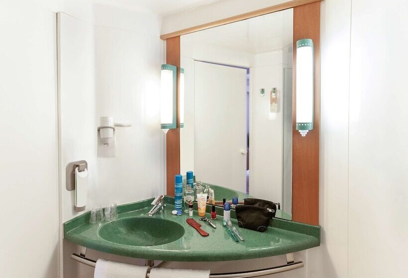 חדר סטנדרט, Ibis Murcia