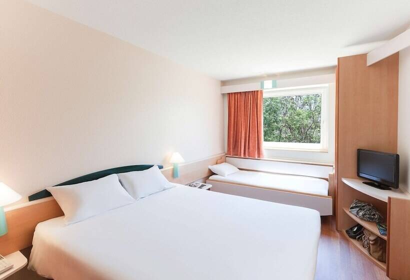 חדר סטנדרט, Ibis Murcia