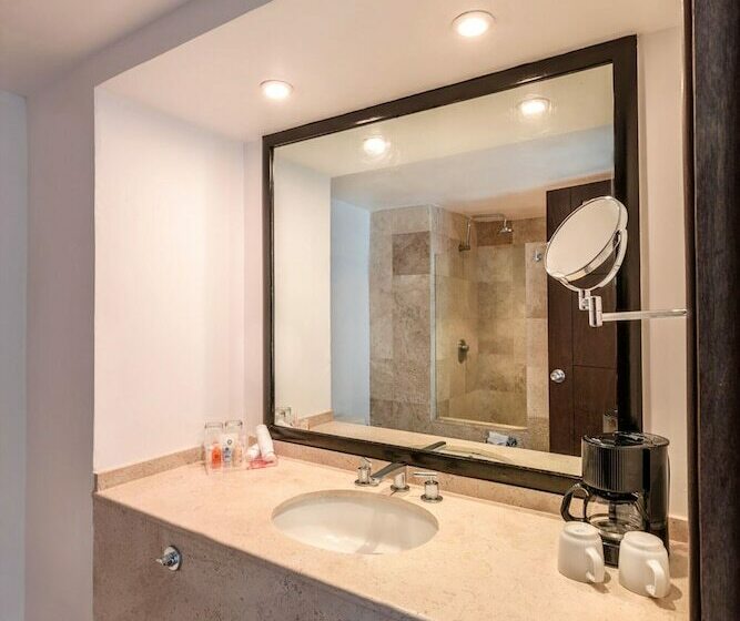 带海景的标准房, Krystal Ixtapa