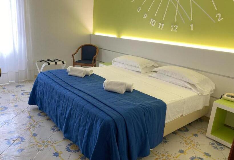 اتاق استاندارد, La Meridiana