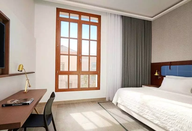 اتاق لوکس با چشم‌انداز باغ, Le Meridien Ra Beach Hotel And Spa
