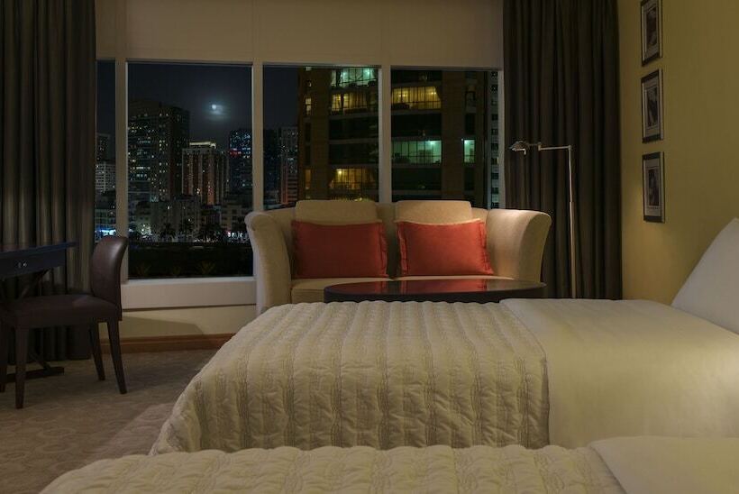 غرفة ملكية, Le Royal Méridien Abu Dhabi