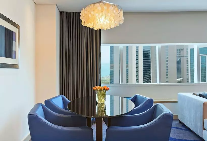 سوییت لوکس, Le Royal Méridien Abu Dhabi